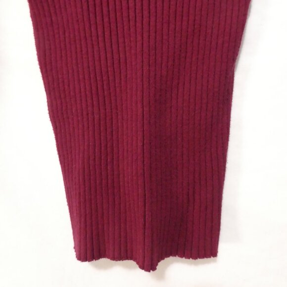 Unbranded | 12 pit to pit | Ribbed Burgundy Long Sleeve Mock Neck Sweater - Picture 13 of 14